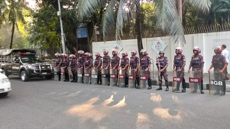 আইনশৃঙ্খলা রক্ষায় ঢাকা ও আশপাশের জেলায় ১৪ প্লাটুন বিজিবি মোত